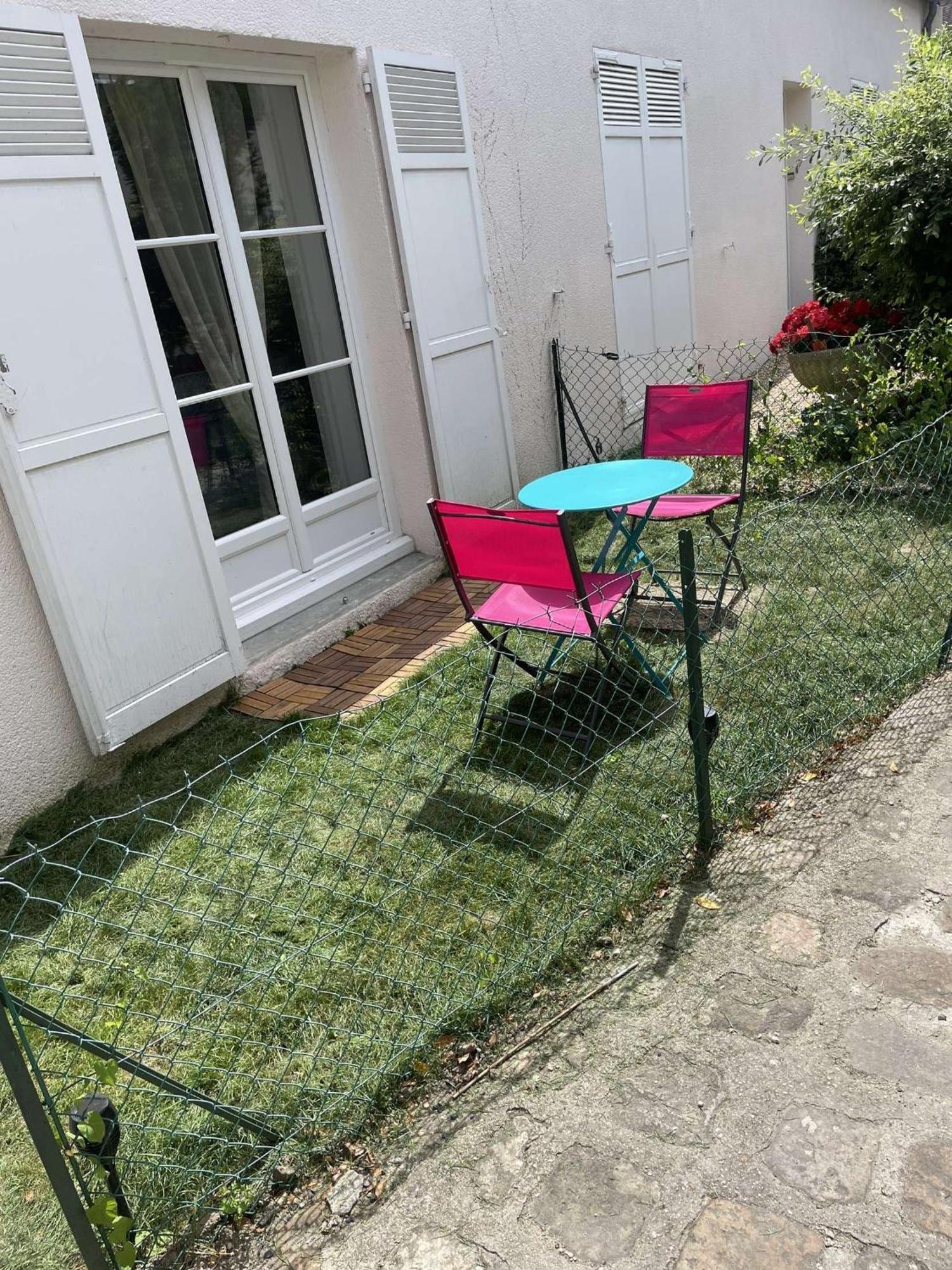 Charmante Maisonnette Centre Nemours Kültér fotó